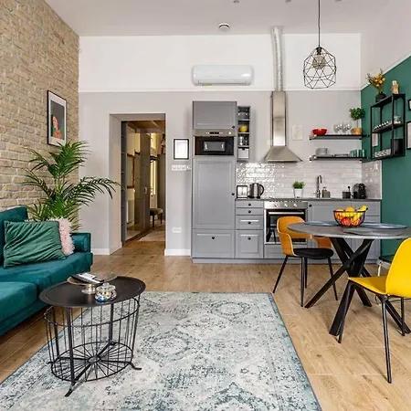 Apartamento Stylishly Renewed Saint Stephen With Ac *
